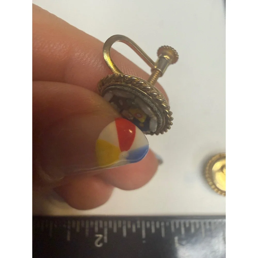 Vintage Italian Micro Mosaic Floral Screw Back Earrings Gold Tone Round Petite